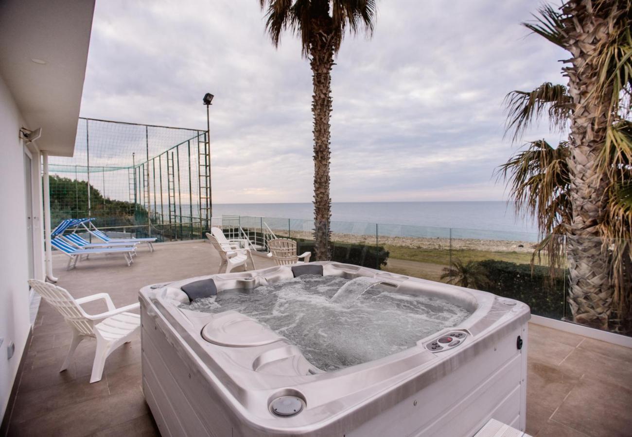 Il Geranio - Resort & Suites Acquedolci Bagian luar foto