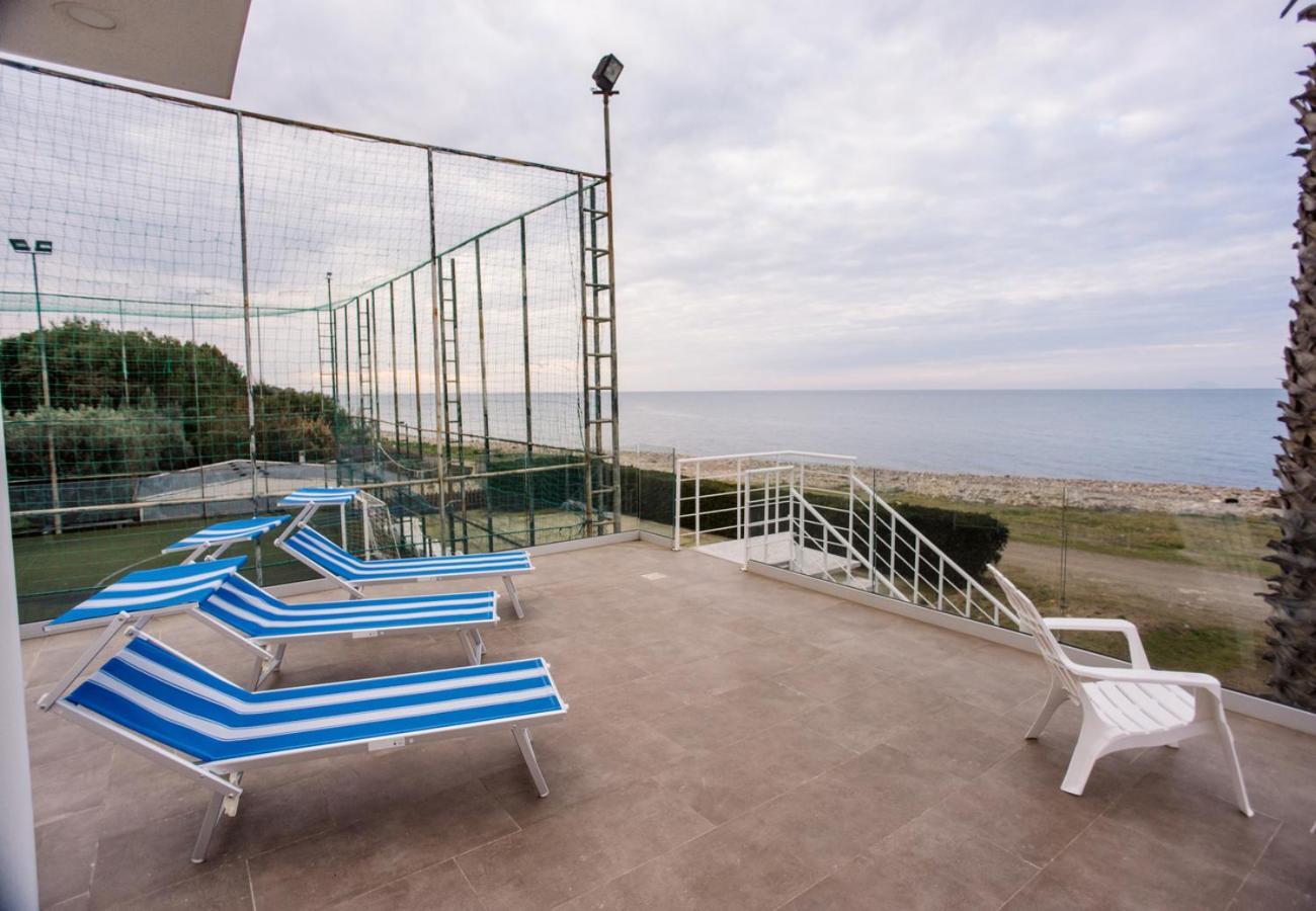 Il Geranio - Resort & Suites Acquedolci Bagian luar foto