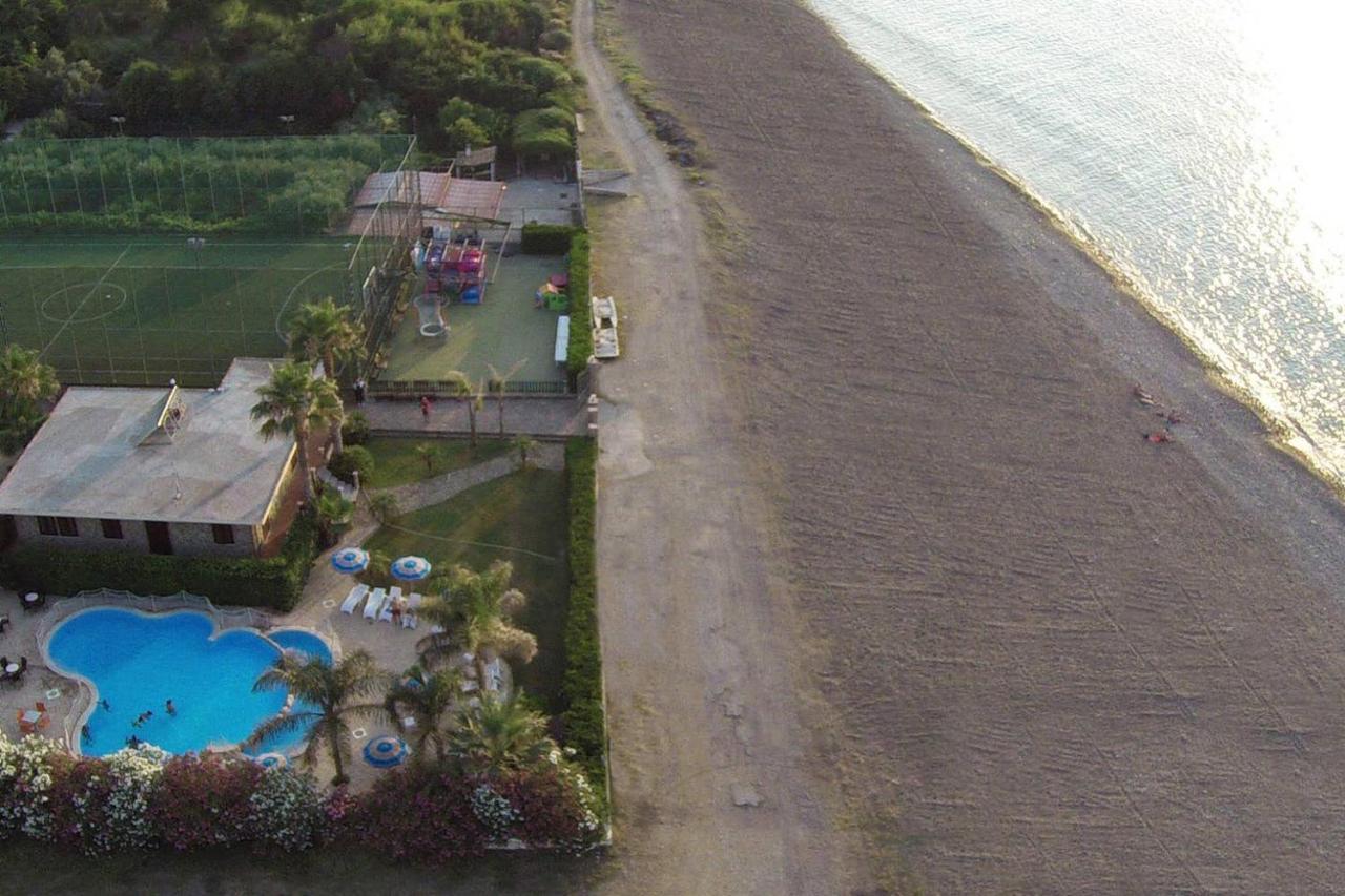 Il Geranio - Resort & Suites Acquedolci Bagian luar foto